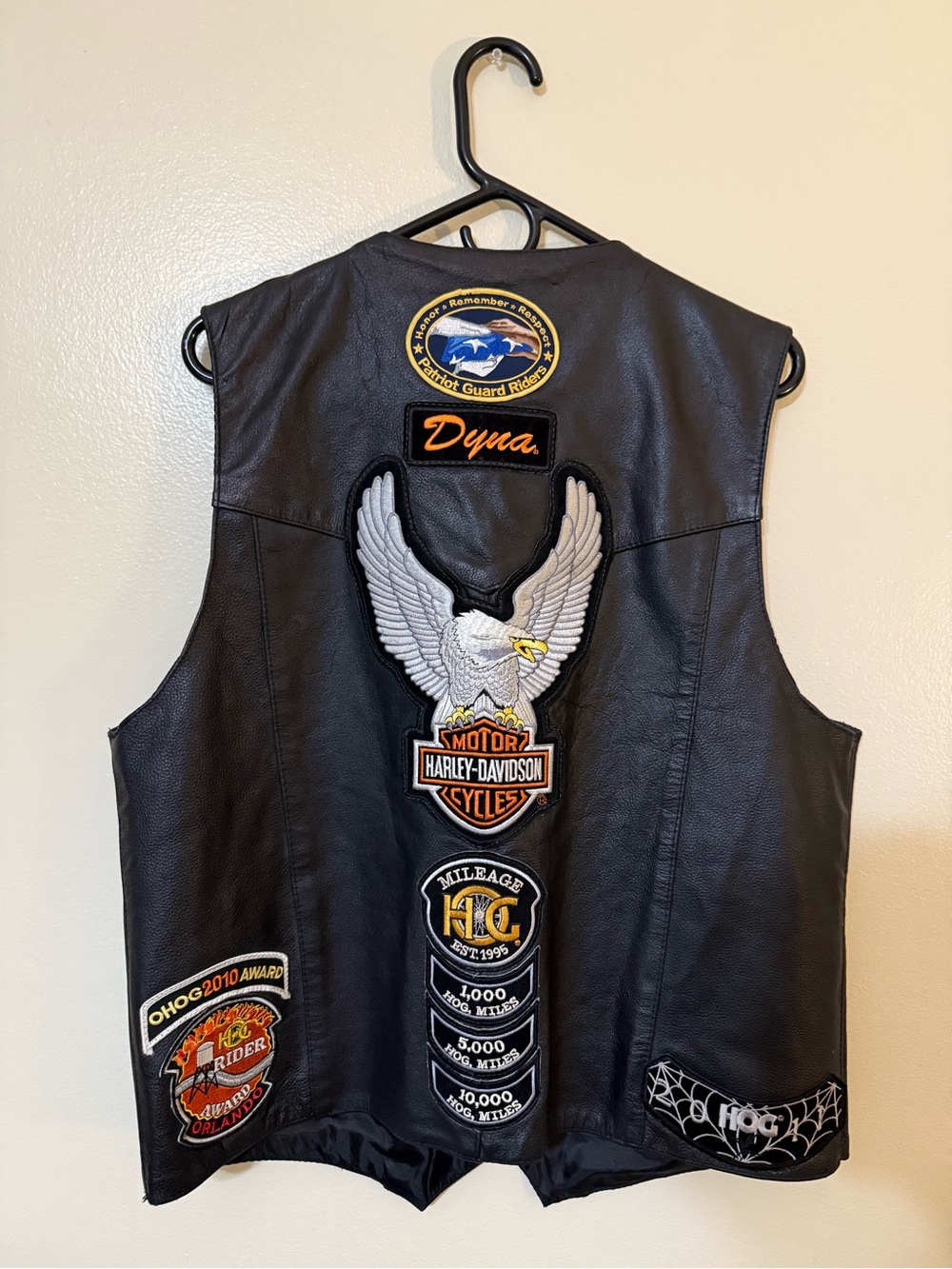 Men’s Hot Leathers Black Leather Vest with Eagle & Patch Accents - size XXL